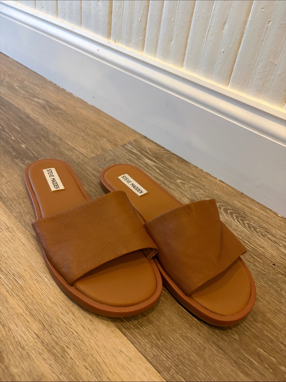 Steve Madden Sienna Tan Leather Slide Mules